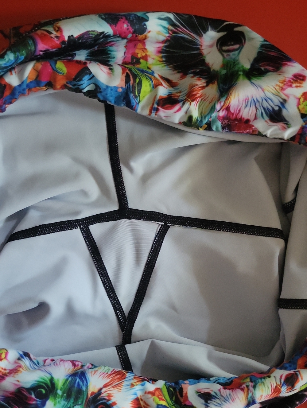 CVG Capris Leggings - Picture 3 of 4